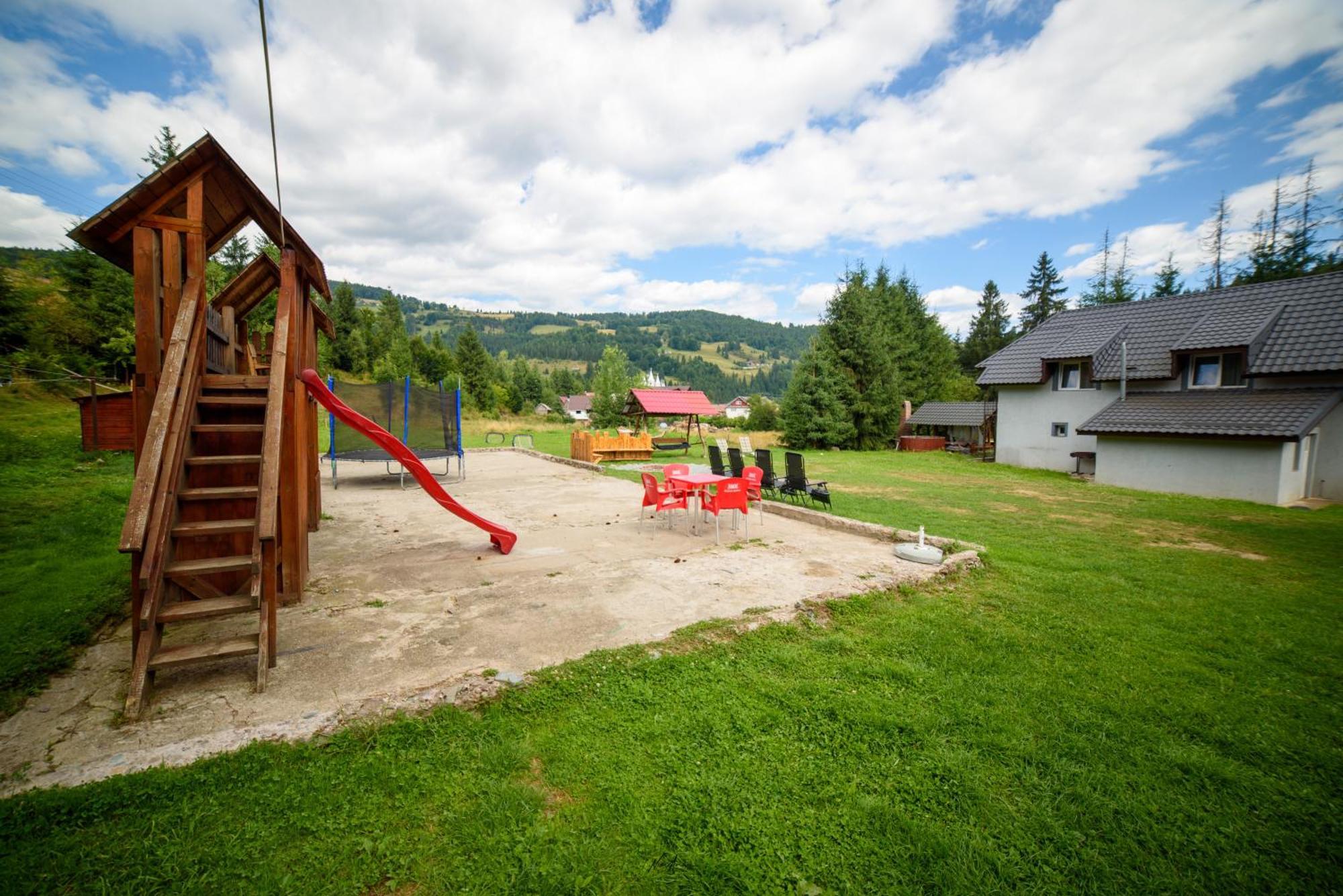 Отель Casa Binu Арьешени Экстерьер фото