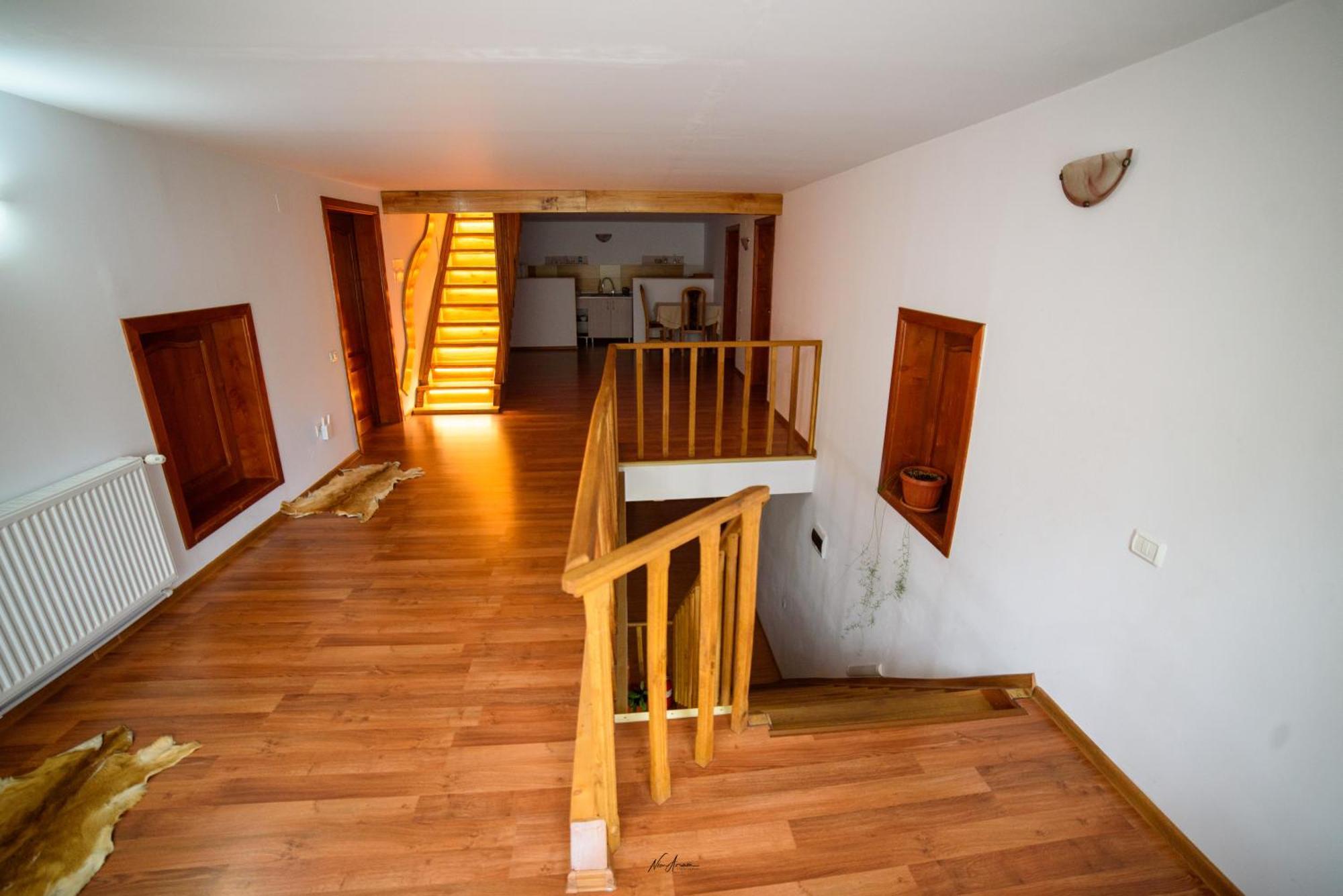 Отель Casa Binu Арьешени Экстерьер фото